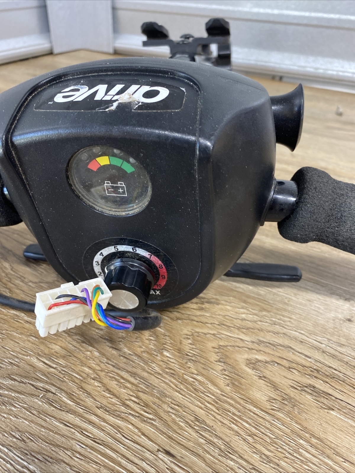 Drive Medical Bobcat Scooter tiller head assembly throttle speed controller KEY