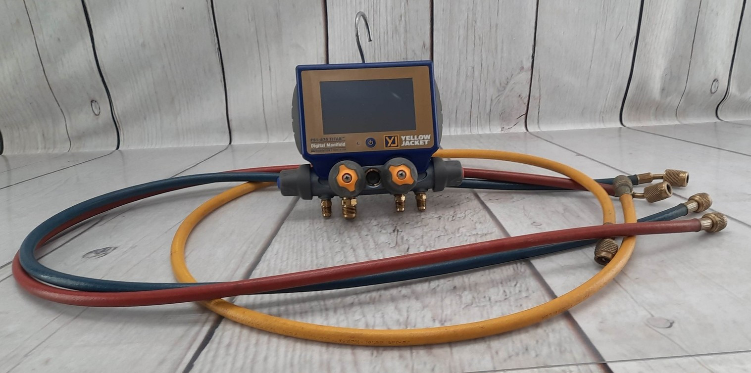 Yellow Jacket P51-870 Titan Digital Manifold w/Hoses