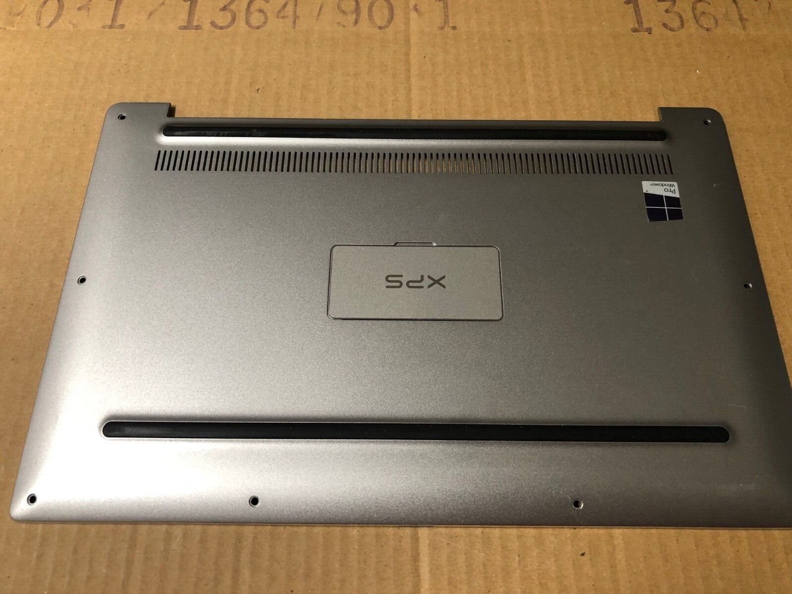 Dell XPS 13  9360  Bottom Case Sliver NKRWG
