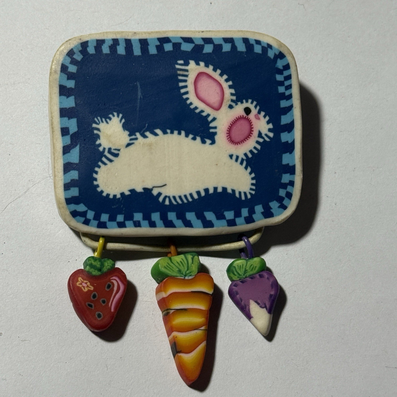 Easter Holiday Rubber? Plastic Clay Bunny & 3 Charms Pinback