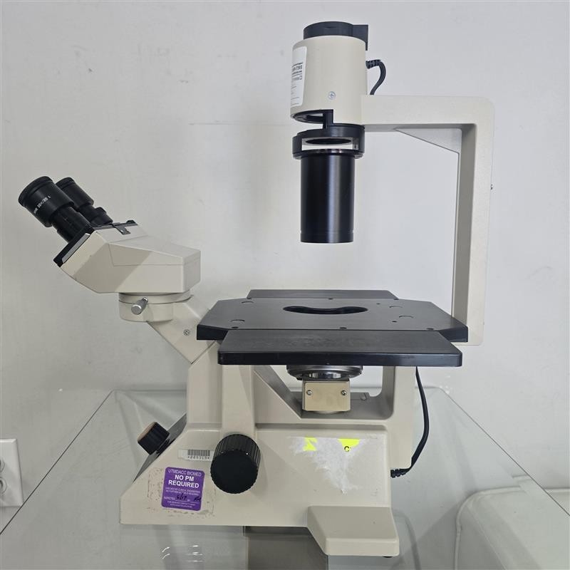 Olympus CK2 Inverted Trinocular Microscope W/ULWCD 0.30 Condenser  -35