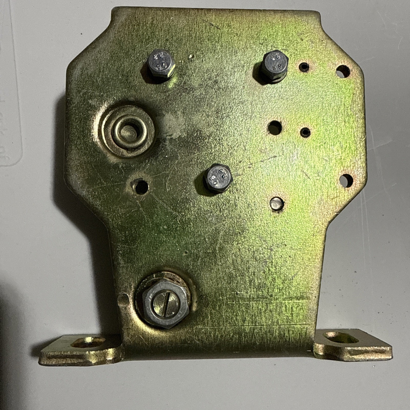 Elevator Right Hand Door Hanger Assembly, Type A (GDO-11)