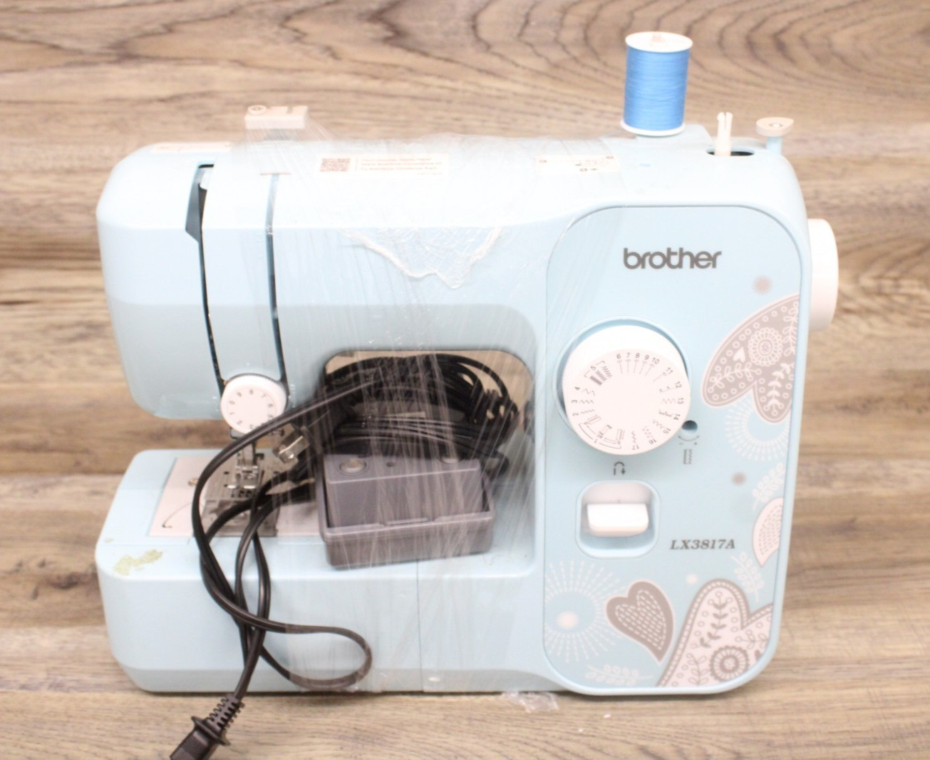 Brother LX3817A Mechanical Sewing Machine