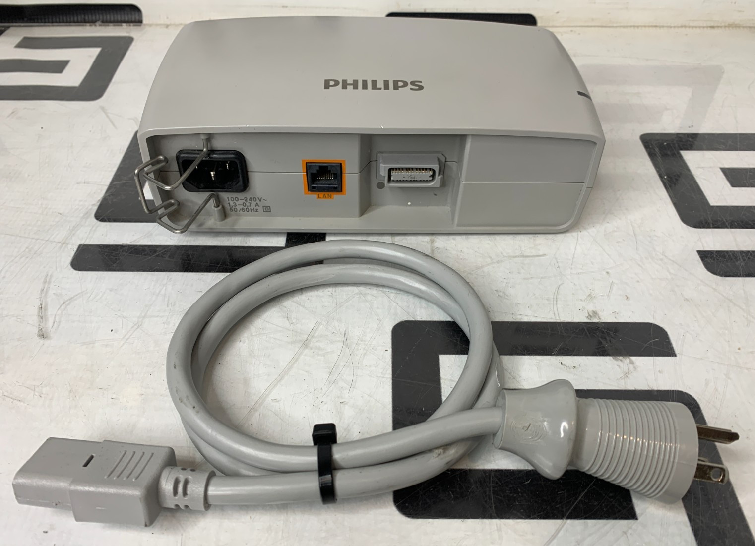 Philips IntelliVue M8023A 865122 Charger Monitor for X2/MP2 - W/ Power Cord