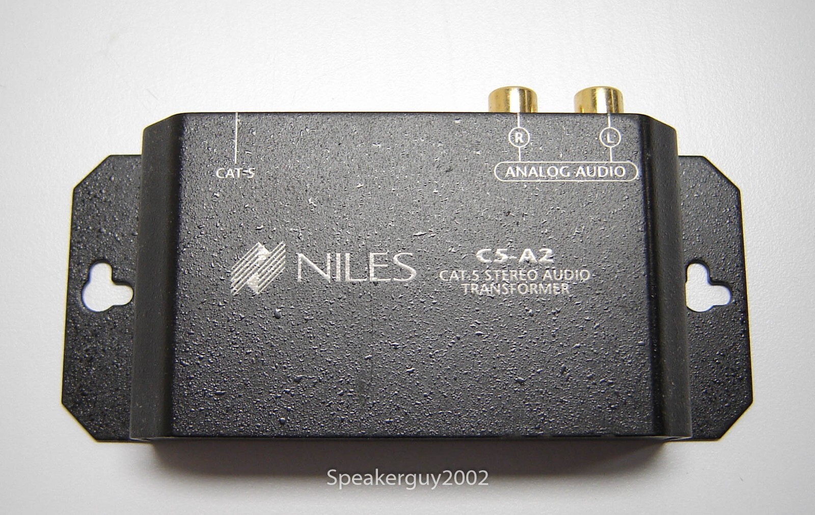 Niles - CAT 5 Stereo Audio Transformer / C5-A2 -- CBL2