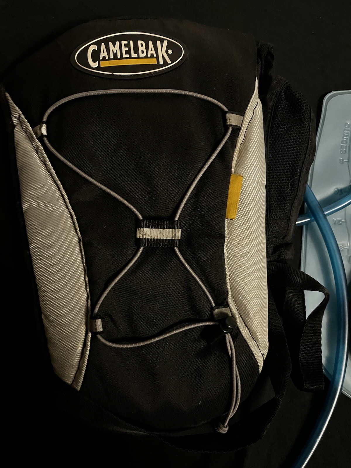 Camelbak Hydrobak Hydration Backpack W/ 1.5 Liter Bladder Hiking Cycling