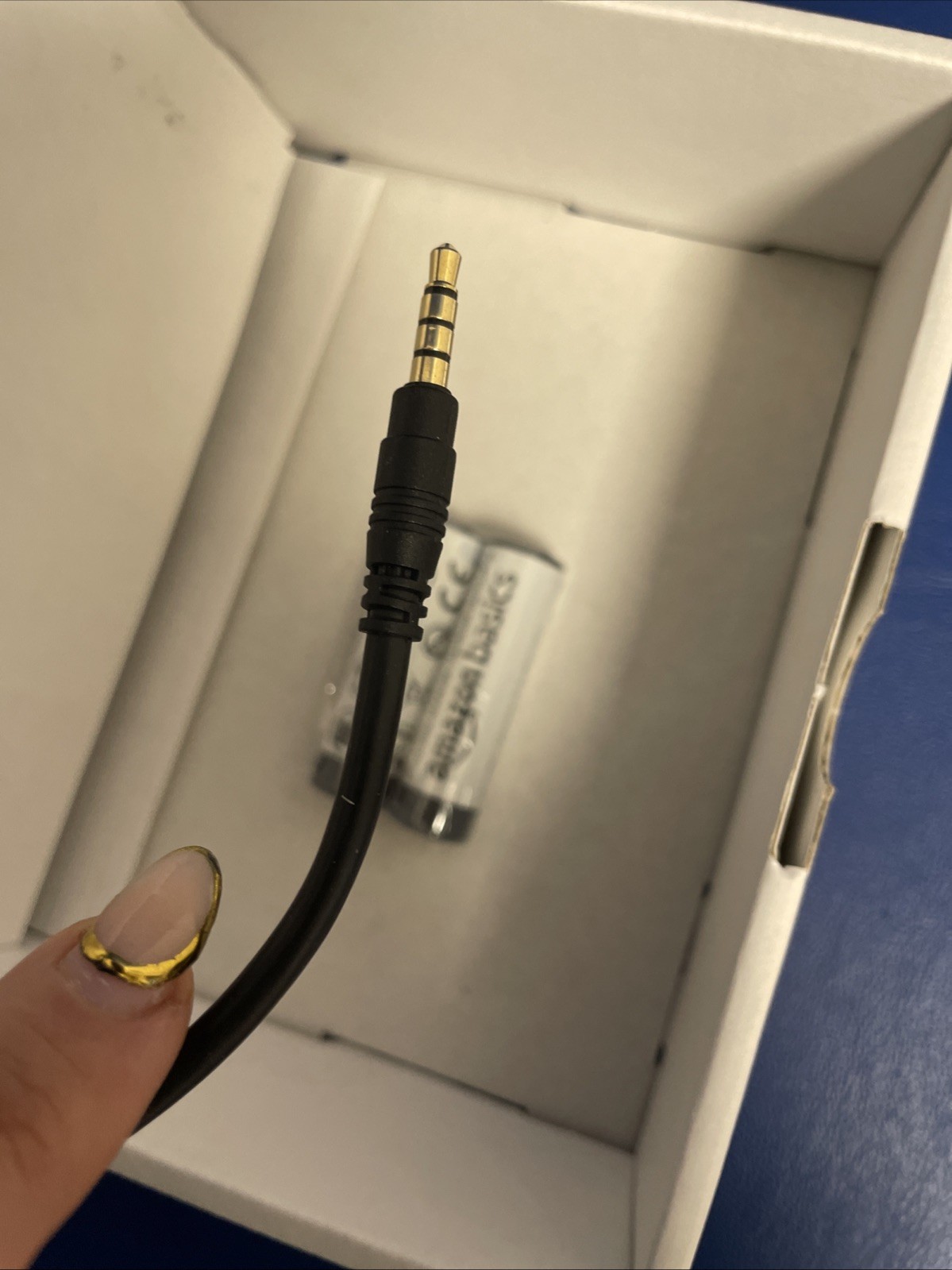iRig Pre 2 Mobile Microphone Interface – iOS Android DSLR.