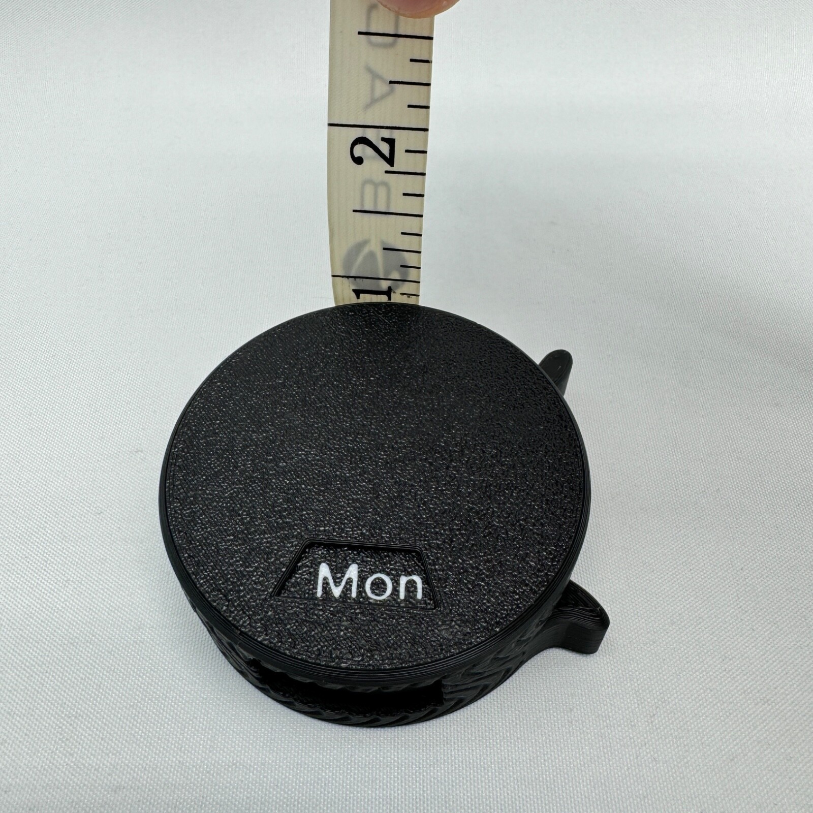 Compact Pill Organizer Mechanical 7 Day Pill Box Easy Load Small Travel Size
