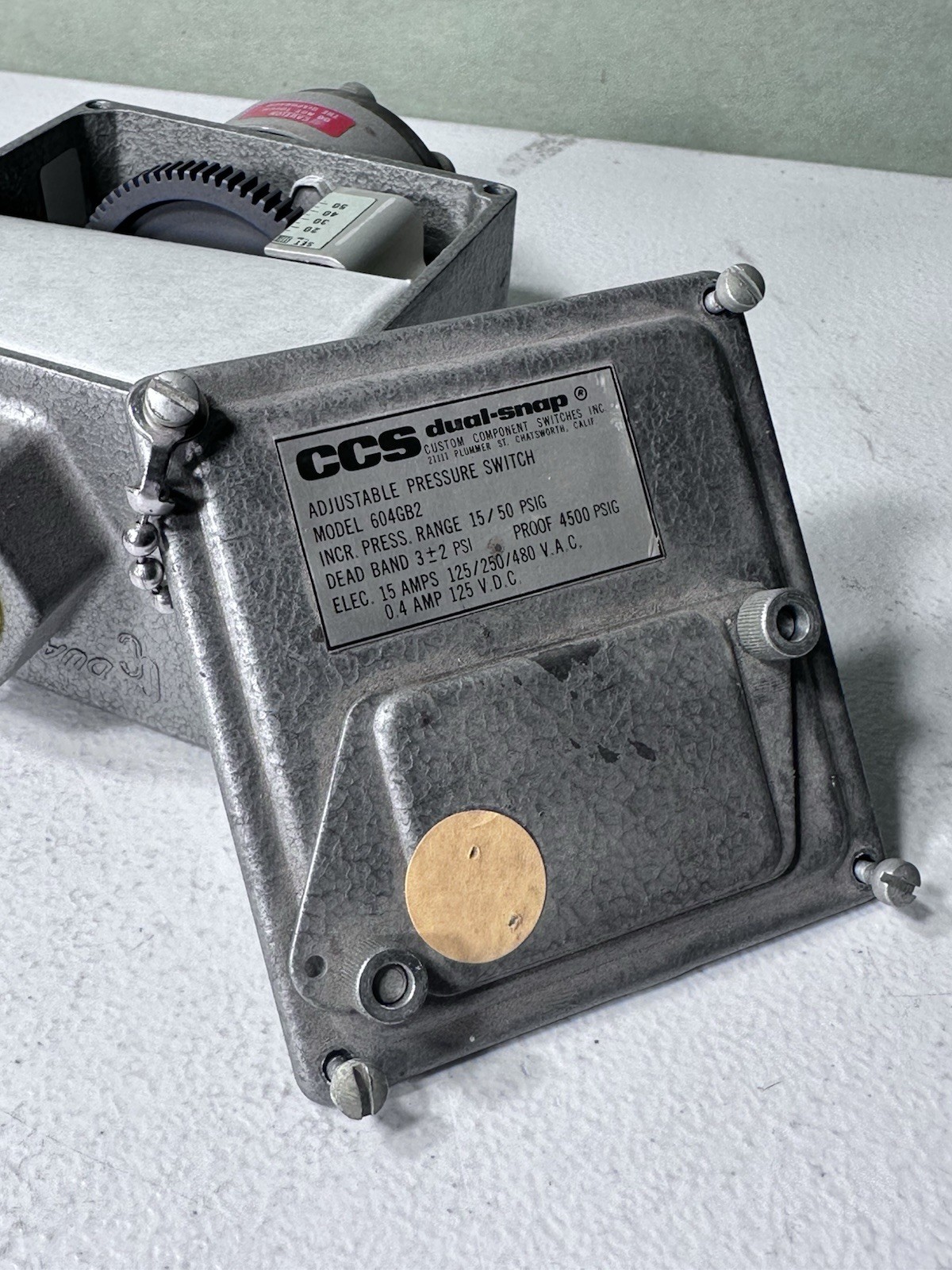 CCS Custom Component Switches 604GB2 Pressure Switch   New Old Stock