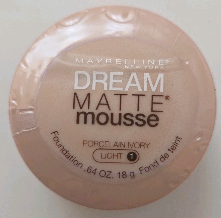 Maybelline Dream Matte Mousse Foundation Porcelain Ivory Light 1 New Sealed