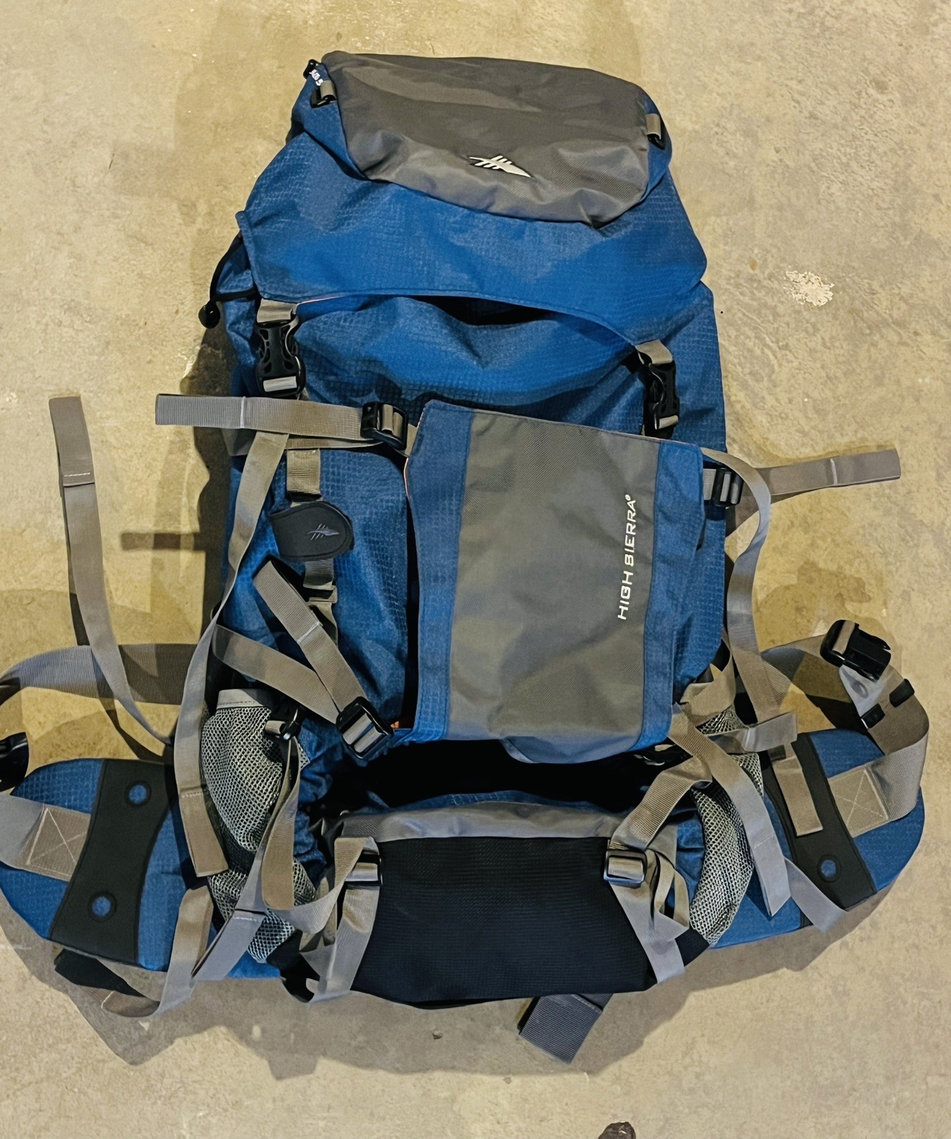 High Sierra Explorer 55 Camping Hiking Blue Backpack Frame Back Design
