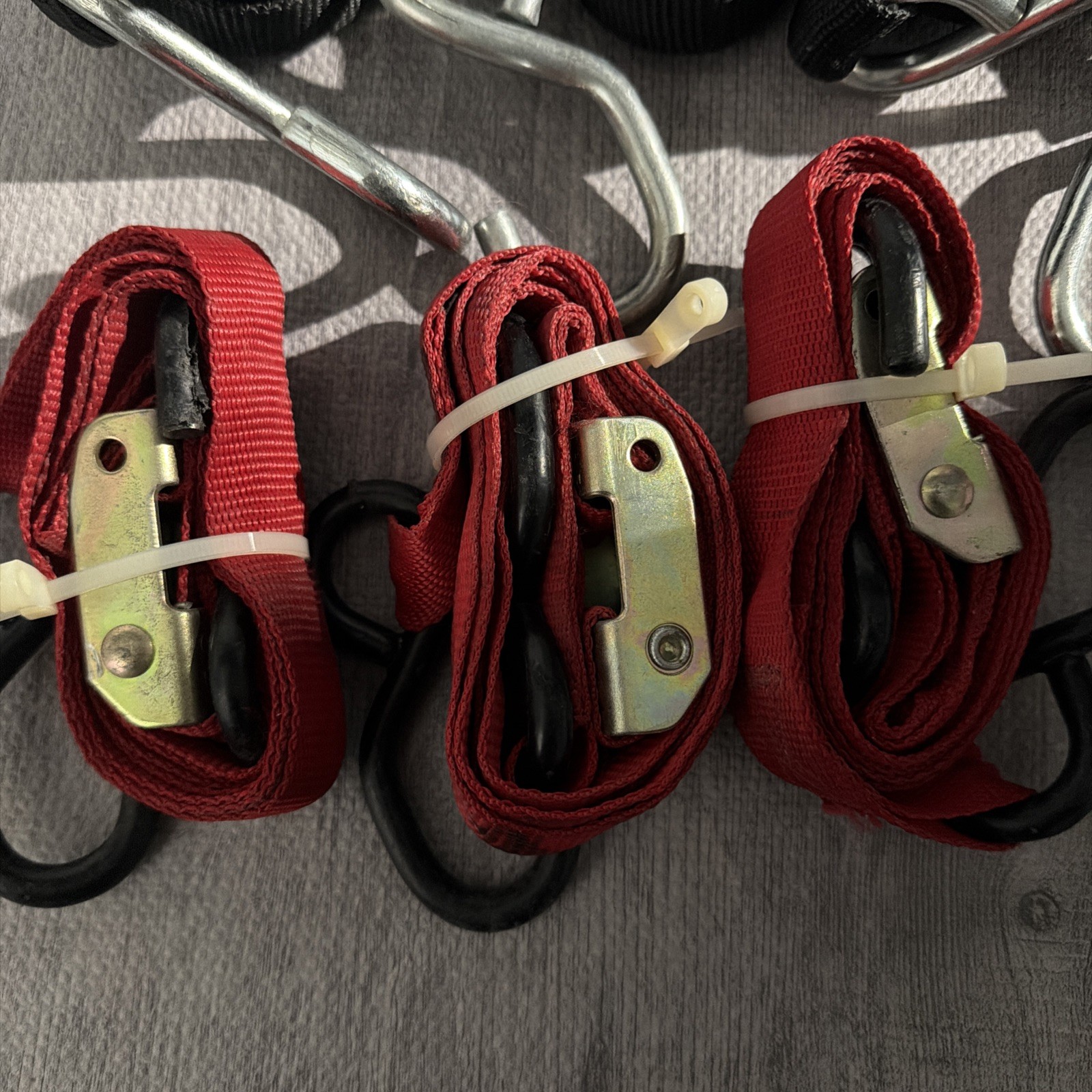 Lot of 6 Tie Down Straps - See Photos For Better Reference