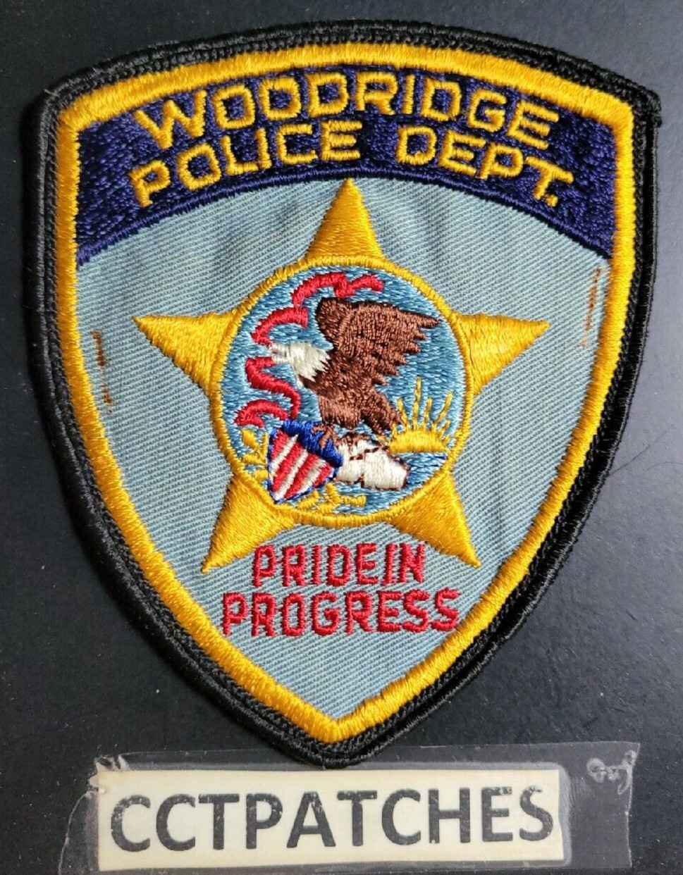 WOODRIDGE, ILLINOIS POLICE SHOULDER PATCH IL