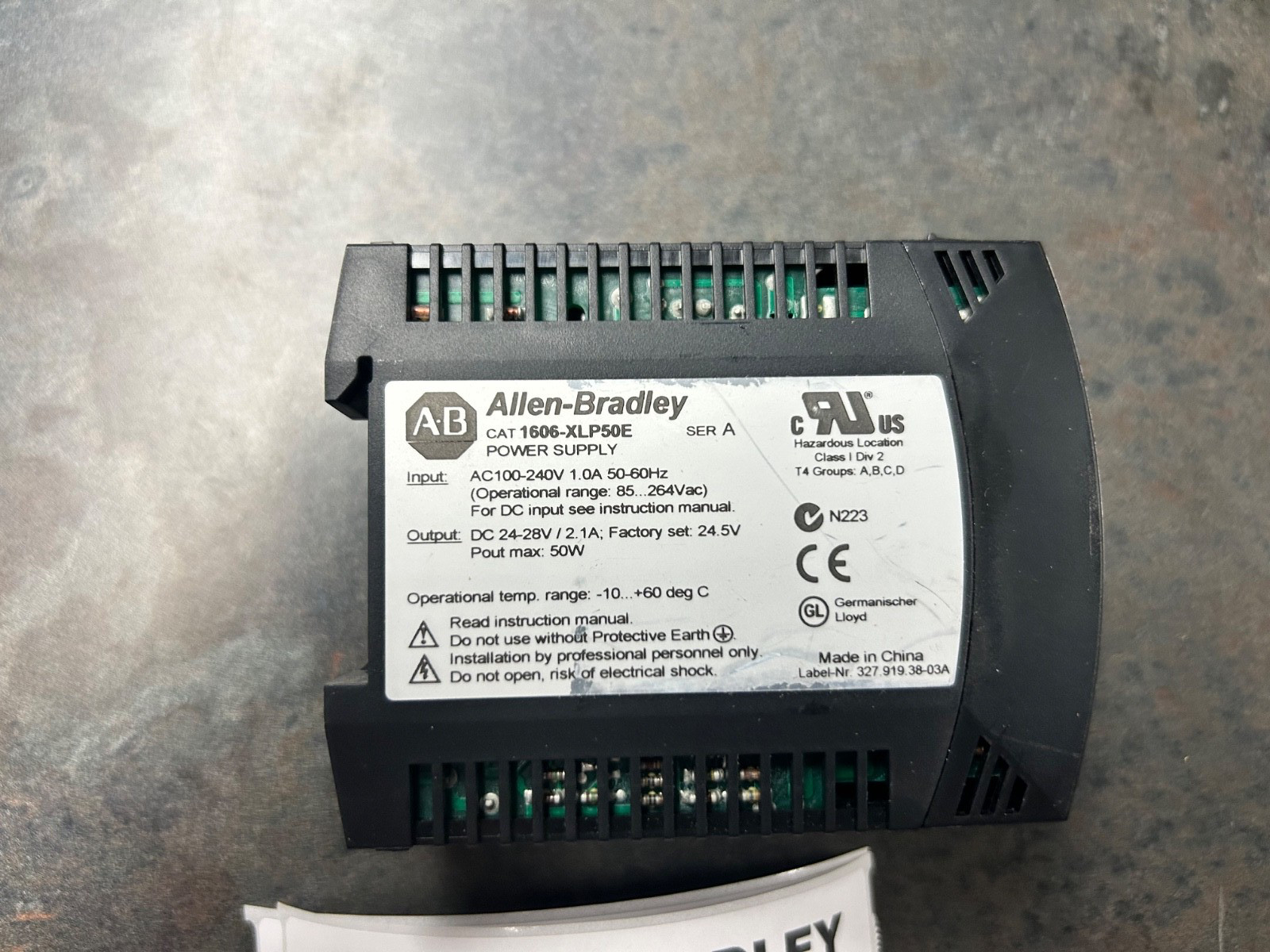 NEW ALLEN-BRADLEY DEVICENET POWER SUPPLY 1606-XLP50E
