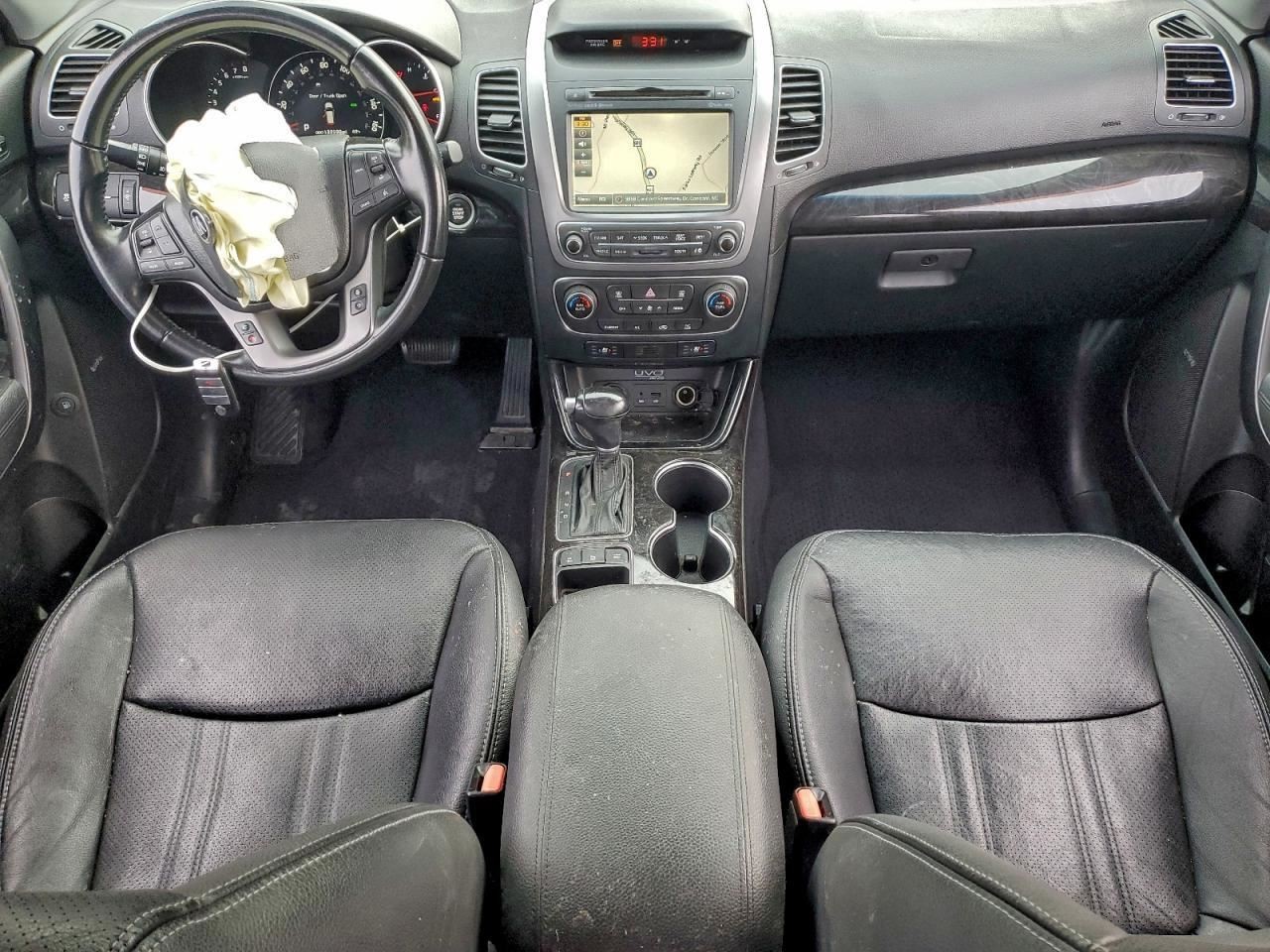 SORENTO 2014 Glove Box 4960667
