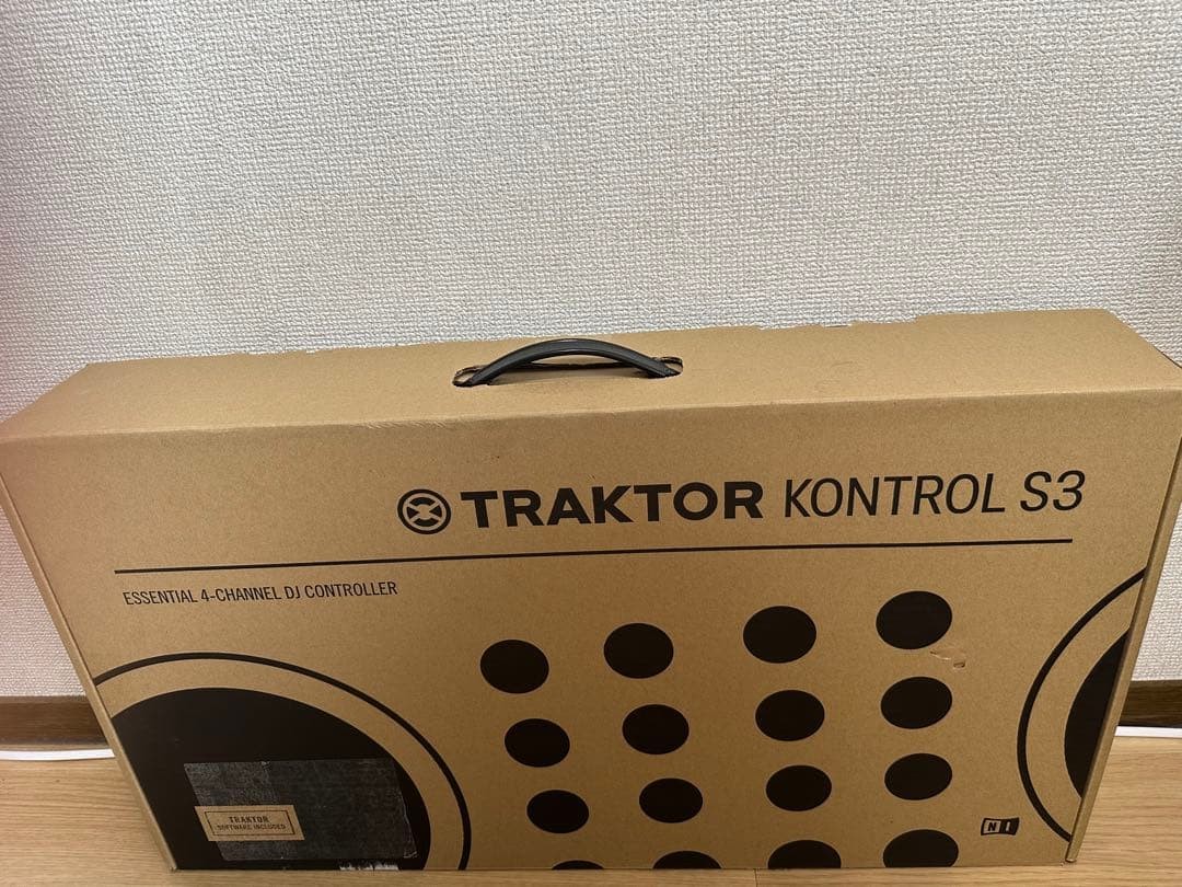 Native Instruments Traktor Kontrol S3 4-Channel DJ Controller Complete In Box