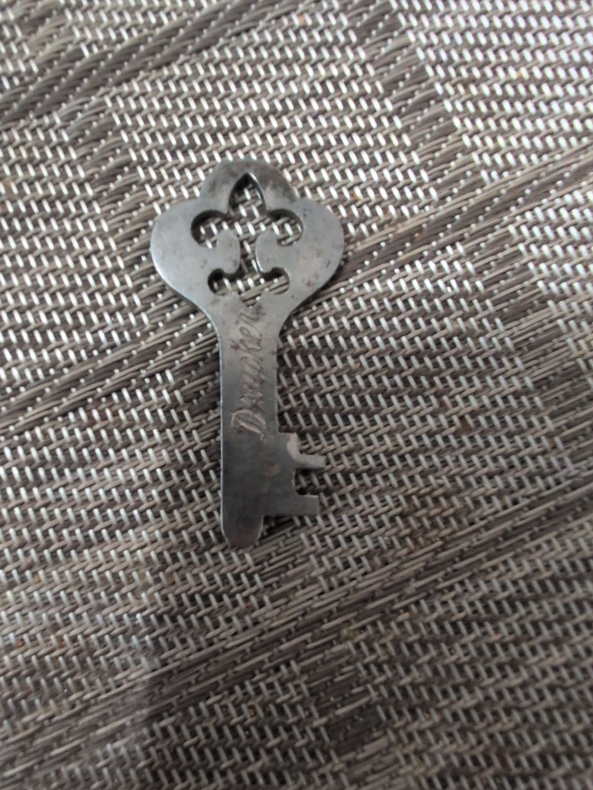Drucker Flat Key 18E3