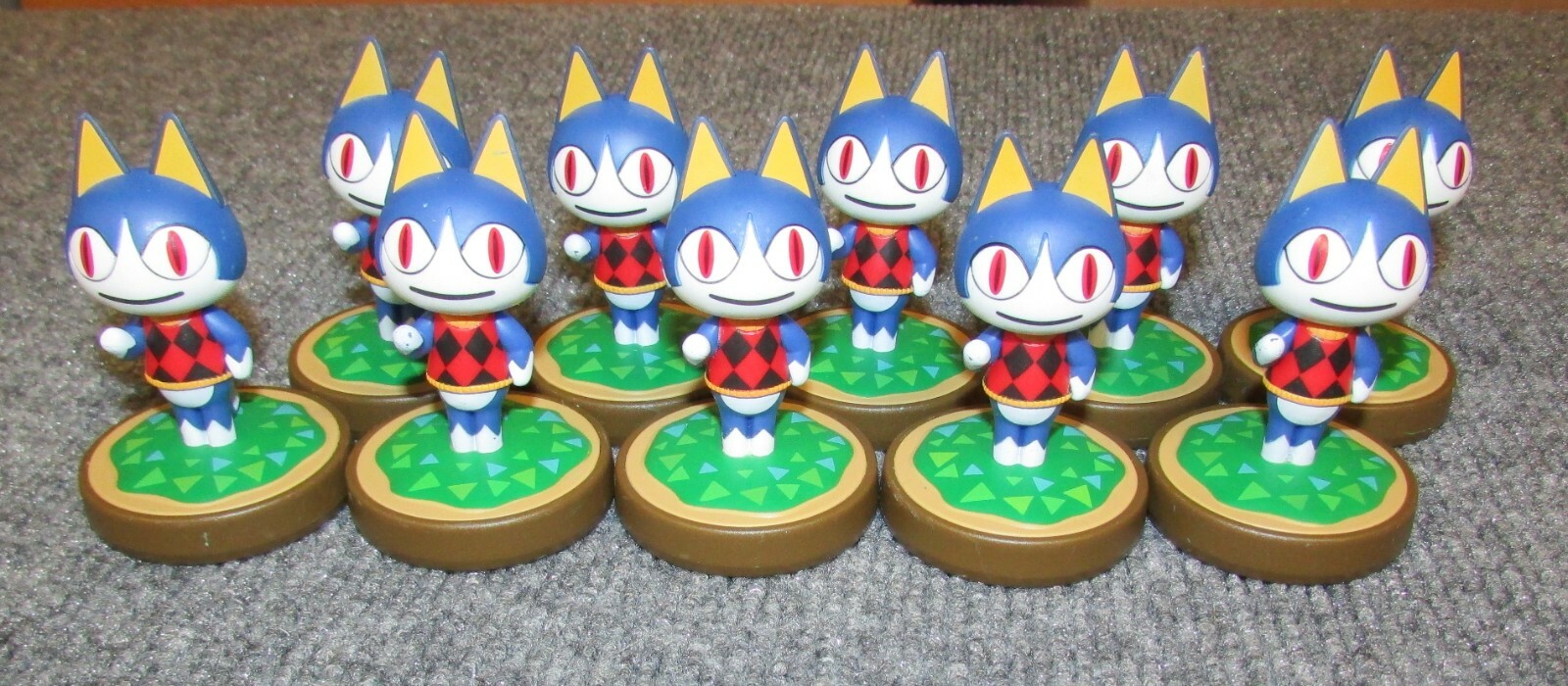 Lot of 10 Rover Nintendo Amiibo's Animal Crossing USA Version Fast Shipping