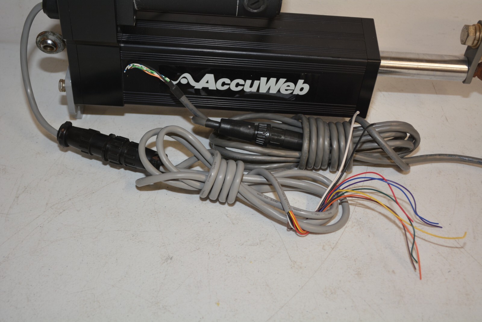 ^ AccuWeb Web Edge Guide Linear Actuator MNE-3 7500 / MTR 3108 & 1.5X3U Sensor