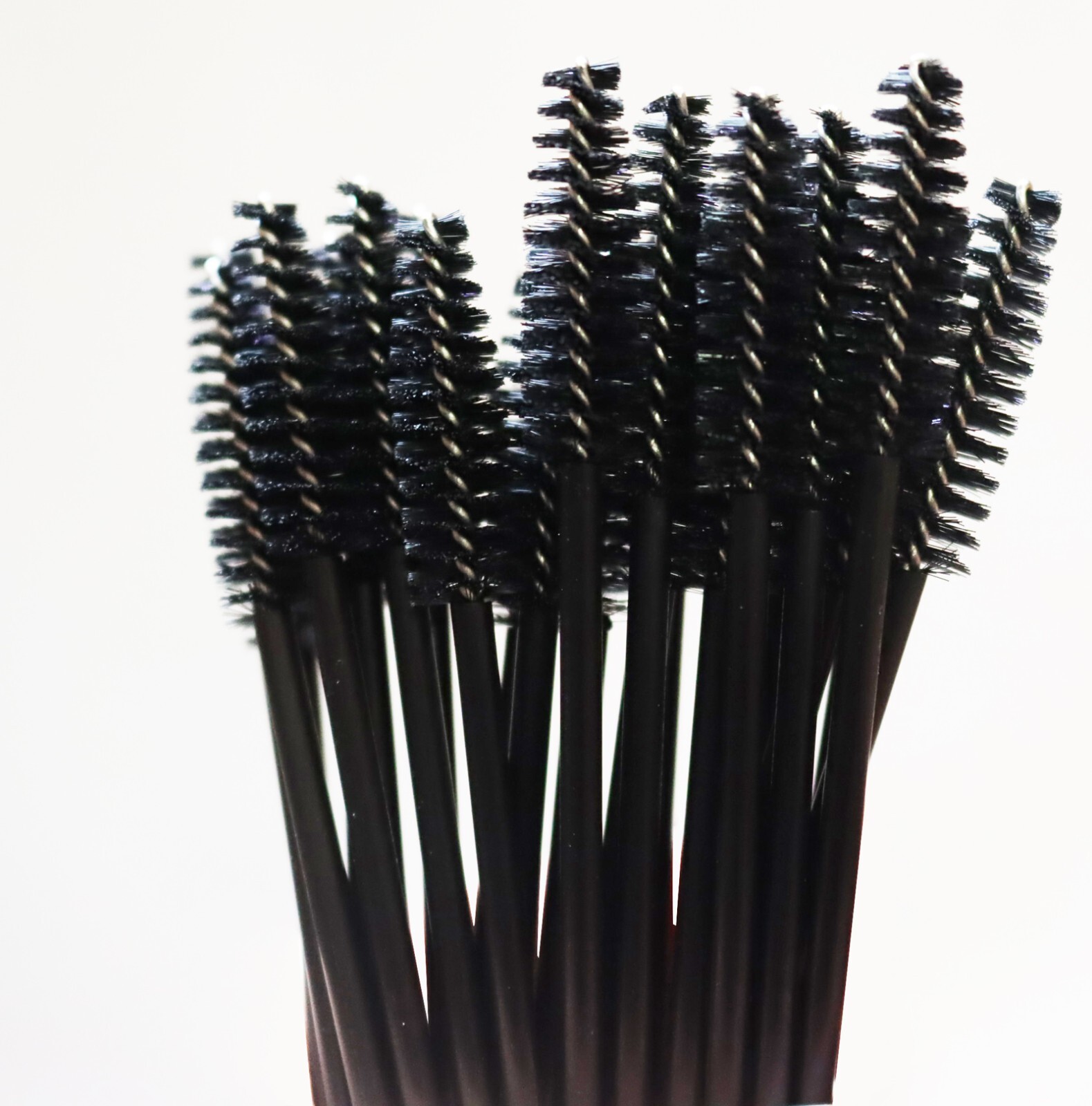 100PCS Disposable Eyelash Brushes Mascara Wands Makeup Brush Spoolies Applicator