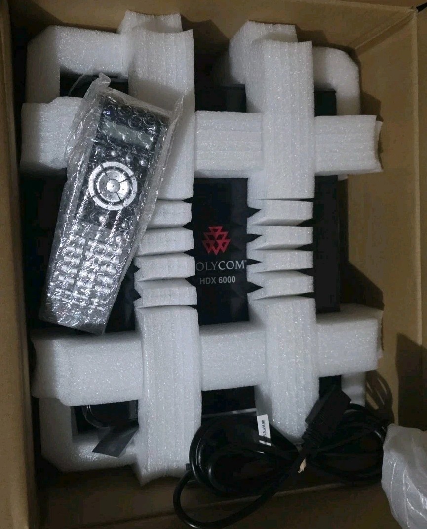 Polycom HDX 6000 Conference System Base unit With Remote