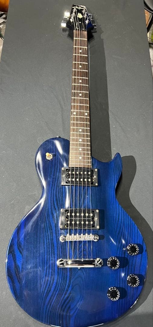 Aria Pro Ii Pe40 See-Through Blue 90