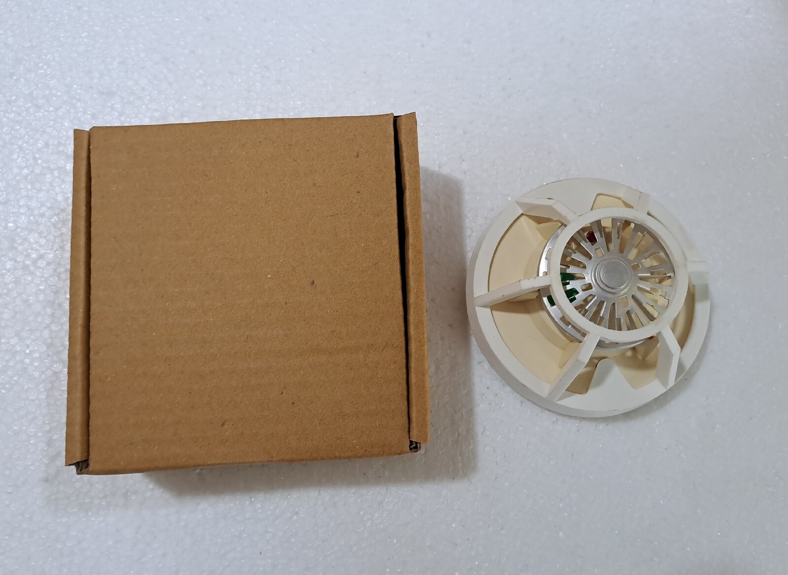 NOHMI BOSAI  FDL511-65 HEAT DETECTOR ( 20V DC ,80MA )