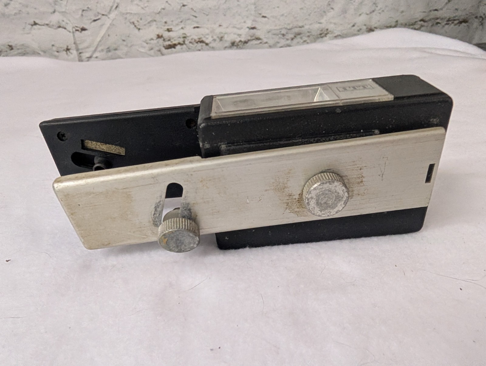 ITT MagicFlash Camera Flash Unit Vintage Mount Untested As Is