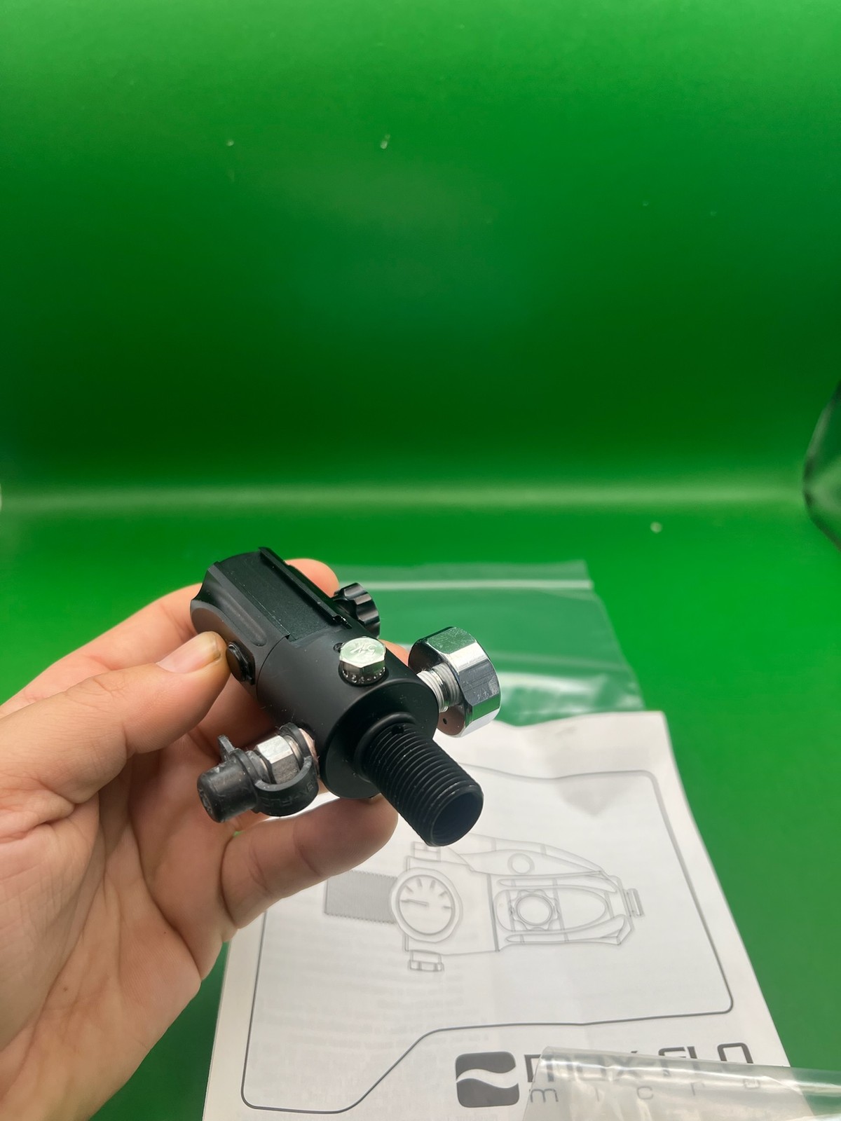 Smart Parts Max-Flo Micro Regulator Black - NOS