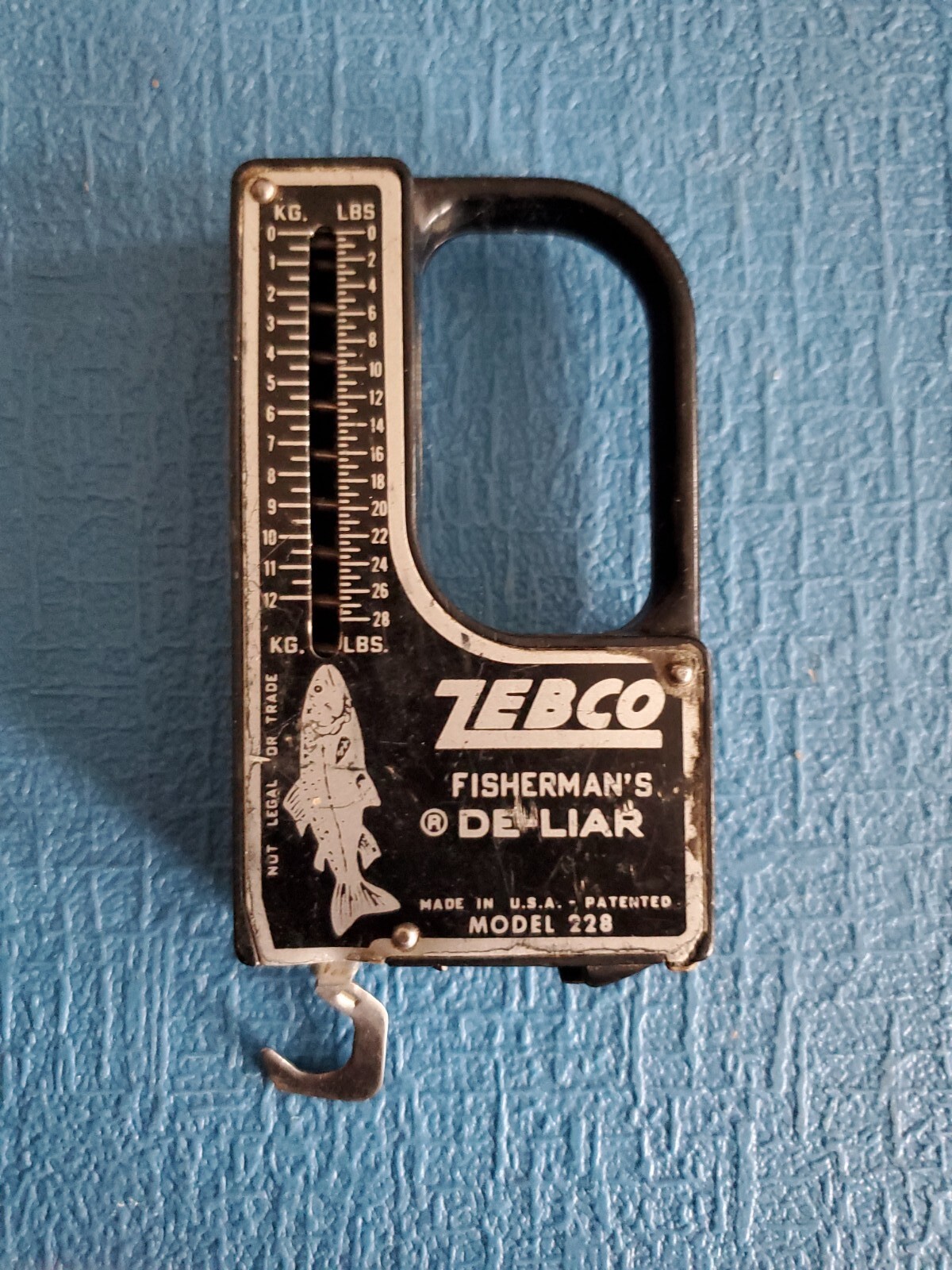 Zebco Fisherman's De Liar Model 228 Tape Measure Weight Scale USA In Box Vintage