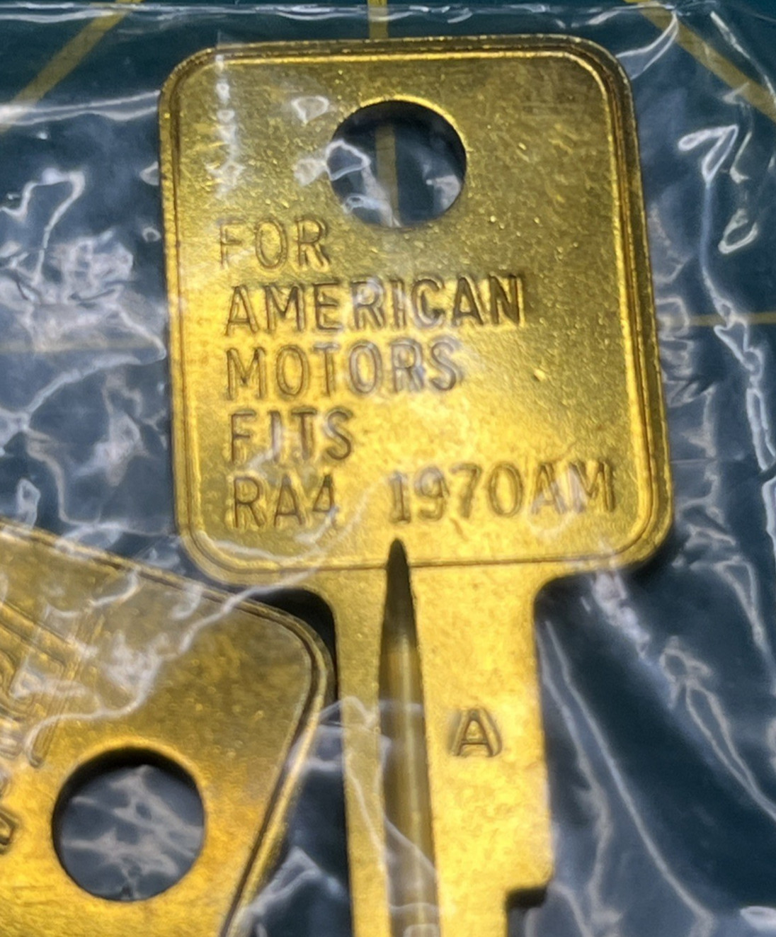 99A TAYLOR KEY RA4 1970AM Bag Of 4