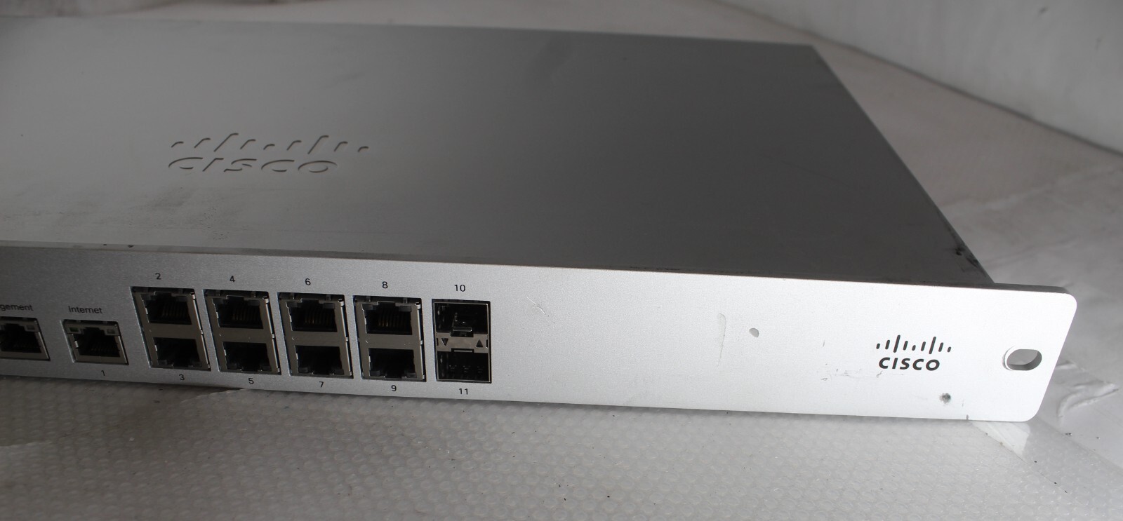 Cisco Meraki MX100 Cloud Managed Security Appliance Firewall (unclaimed)