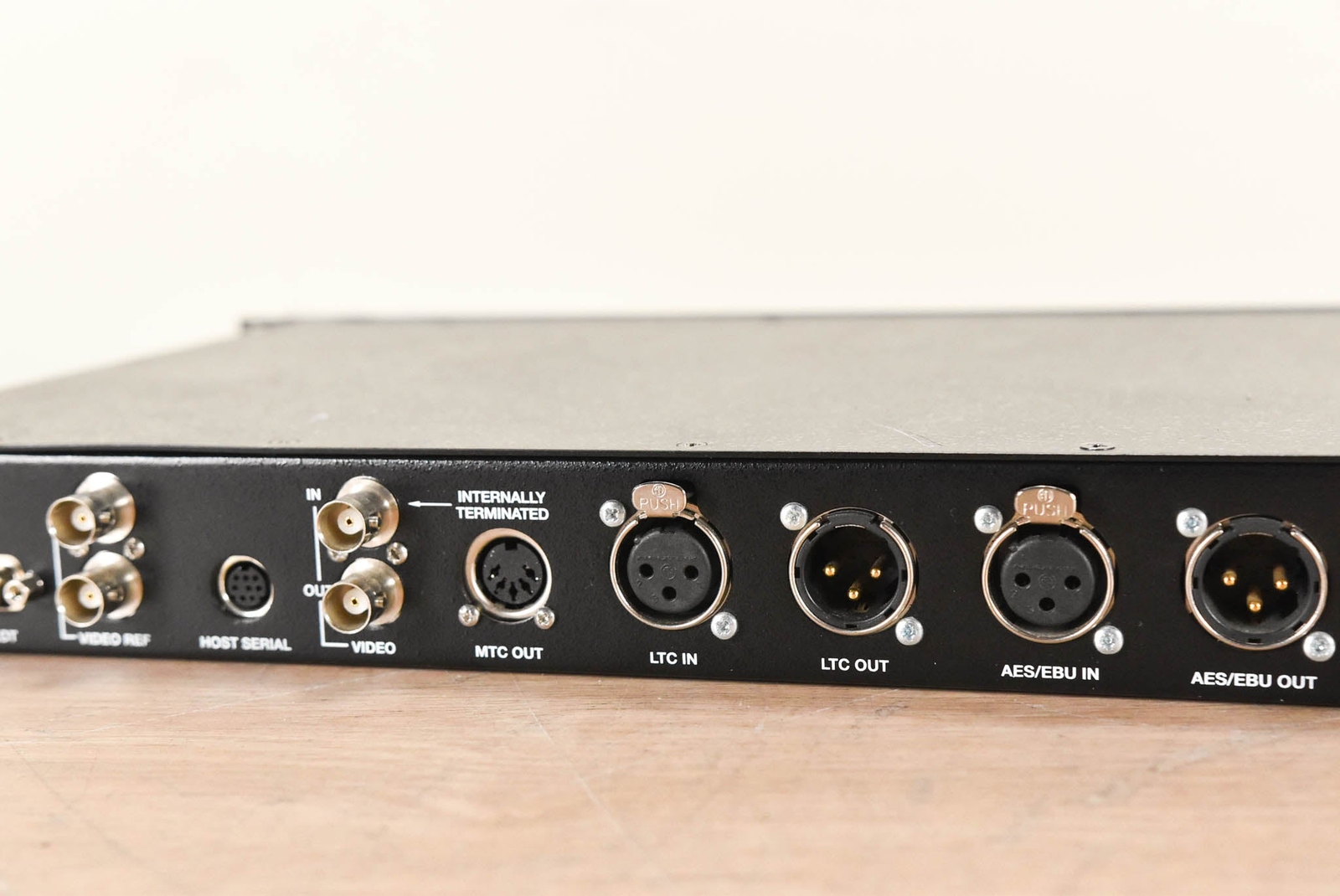 AVID SYNC HD Master Clock CG000TR