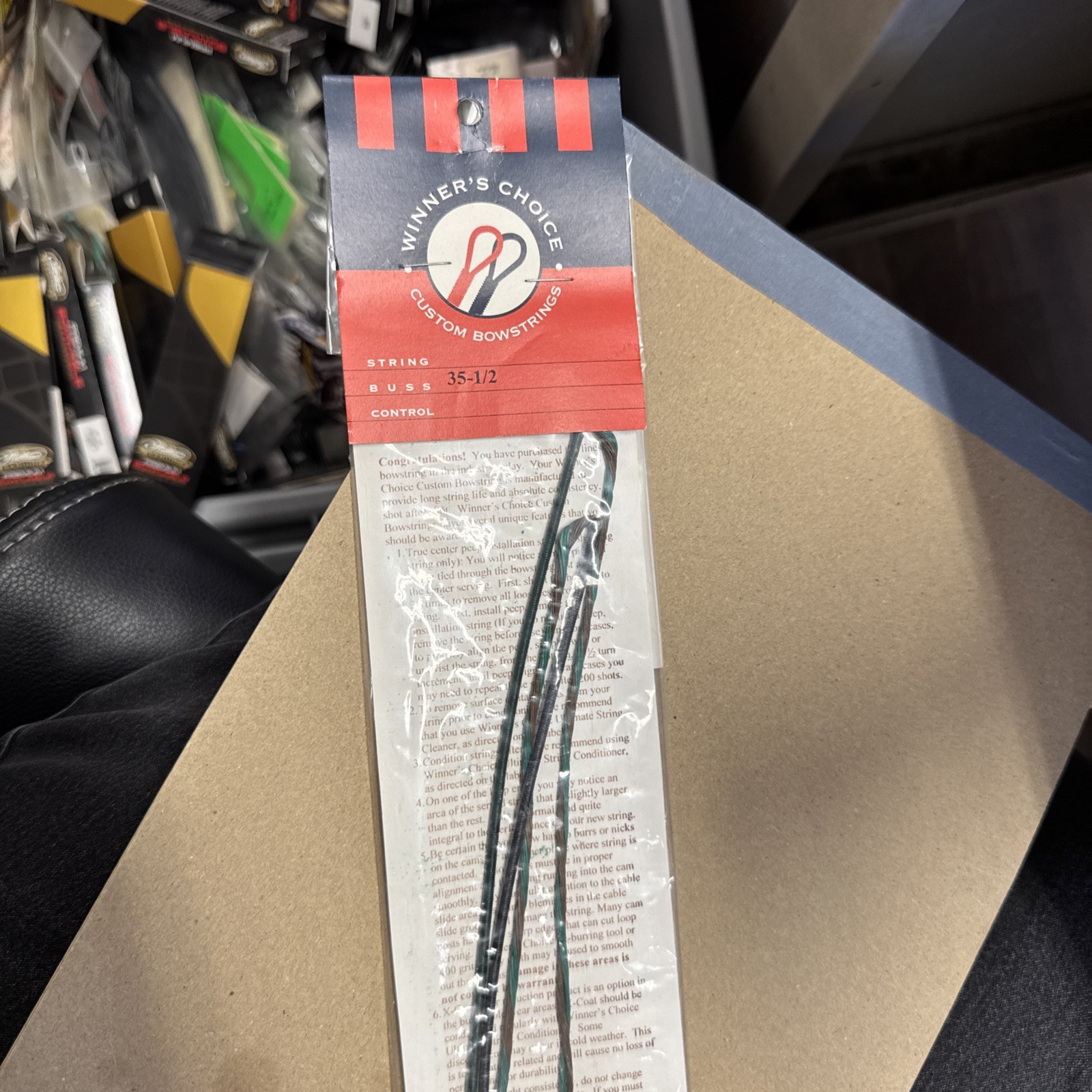Winner’s choice custom bowstring 20 Strand Material 8125 Buss 35 1/2 Camo B loop