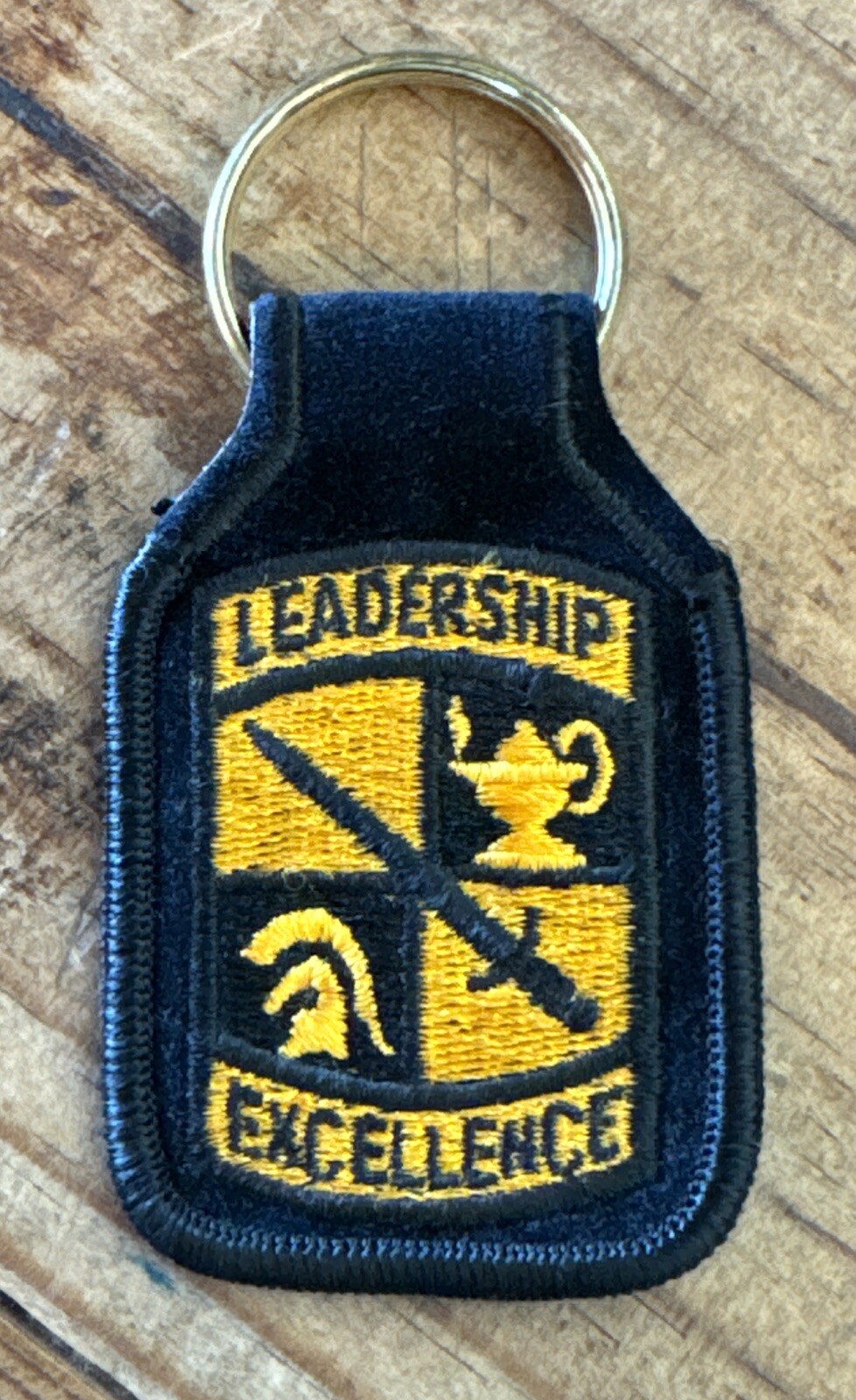US Army ROTC Velour Keychain Fob Glendale Industries BEST USA Black & Gold