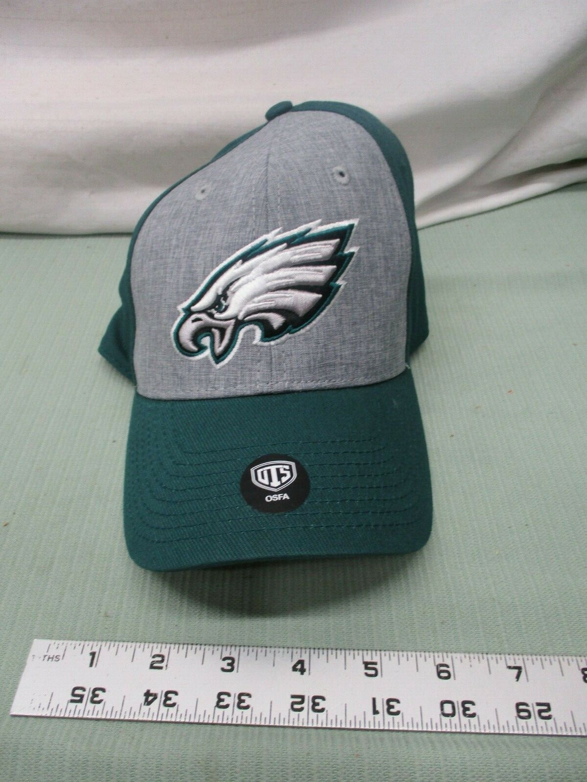 Eagles NFL Football Sports Team Ball Cap Hat  Headgear New  Green Gray