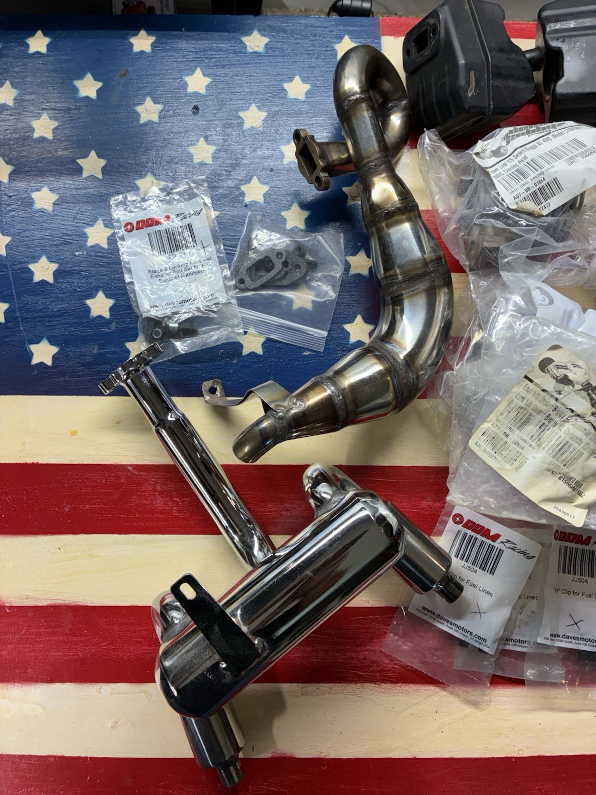 Dynamite 23CC 1:5 Gas Engine from Losi DBXL RC Tk Buggy With Engine Accessories