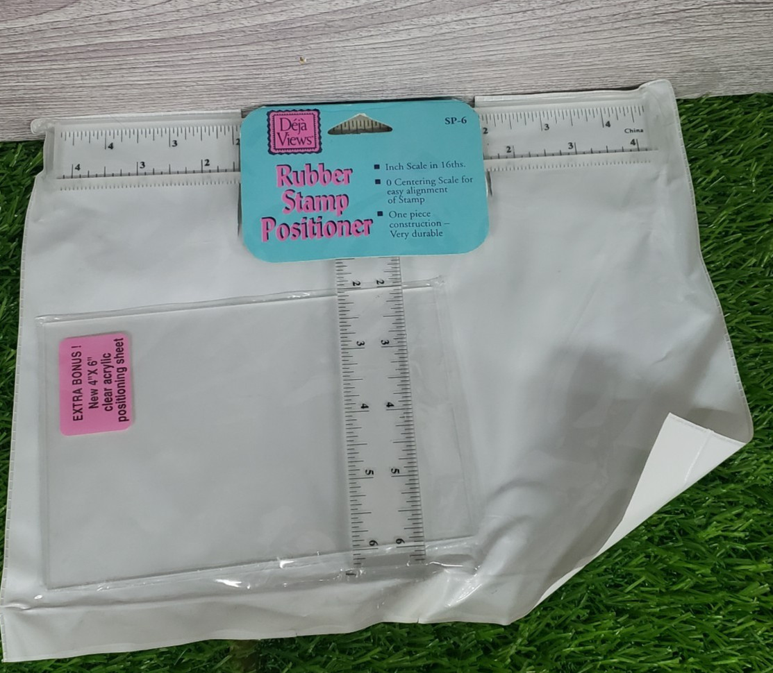Deja Views RUBBER STAMP POSITIONER with bonus clear acrylic pos. sheet - SP-6