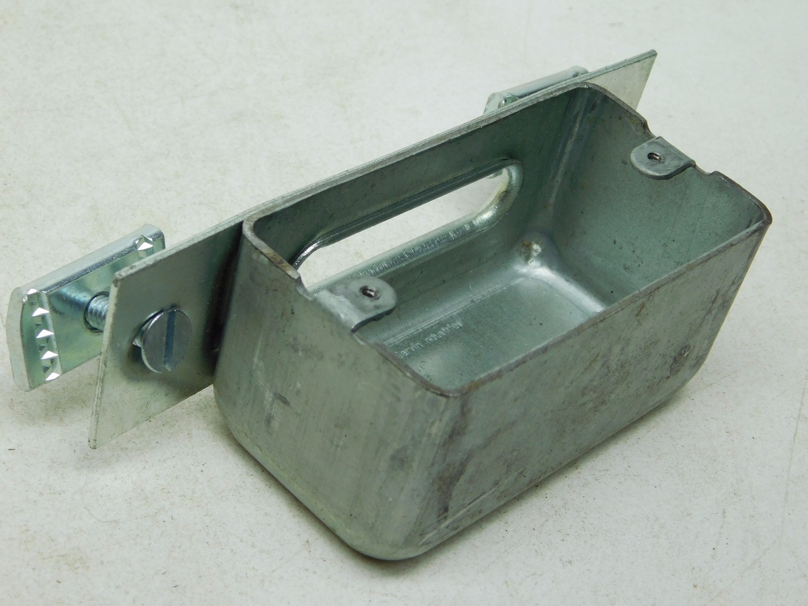 (1) NEW Outlet Box Bolt Down with Hardware - EF40 Electro Galvanized Clamp PO