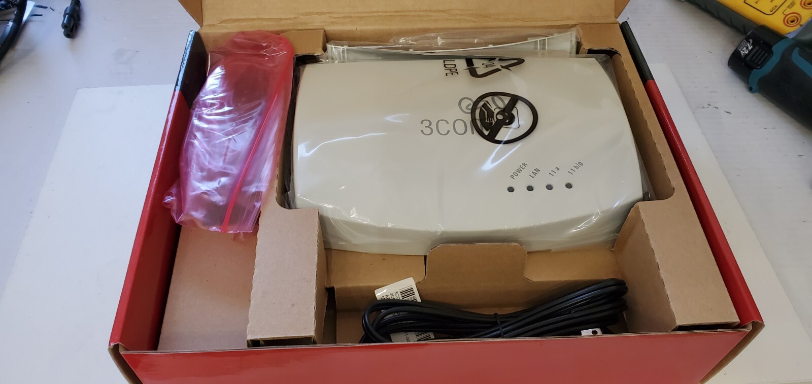 3Com Wireless 8760 Dual Radio 11a/b/g PoE Access Point WL-546 W/ Antenna New.