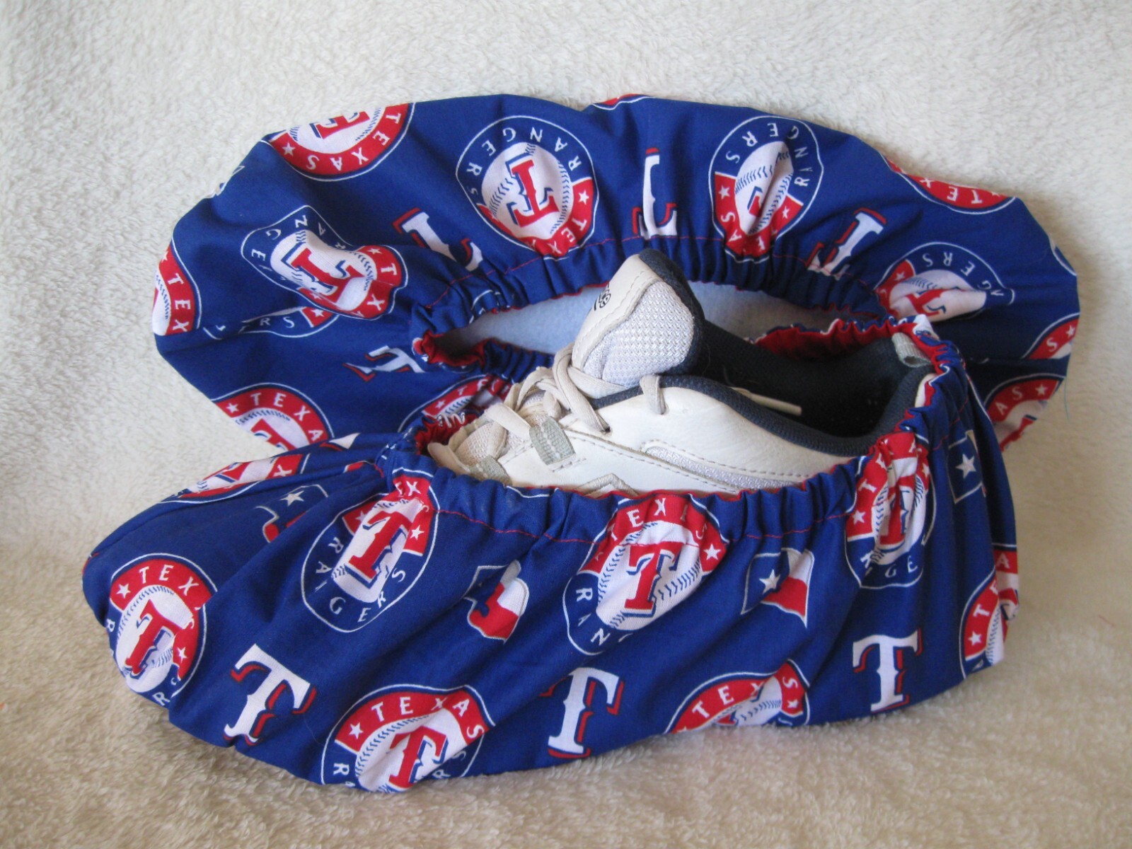 MLB Texas Rangers.  Men's 10-12. Handmade, Cotton, Lined, Vinyl soles.