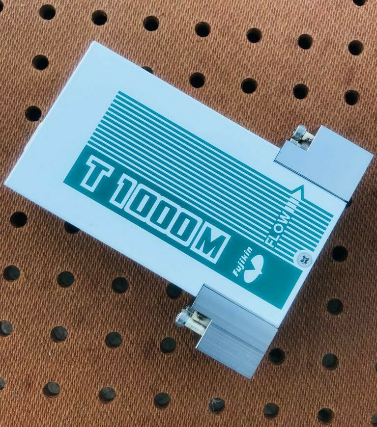 FUJIKIN FCST1005 MFC-4CW2-F100-SIH4-EP MASS FLOW CONTROLLER T1000M RANGE 100SCCM