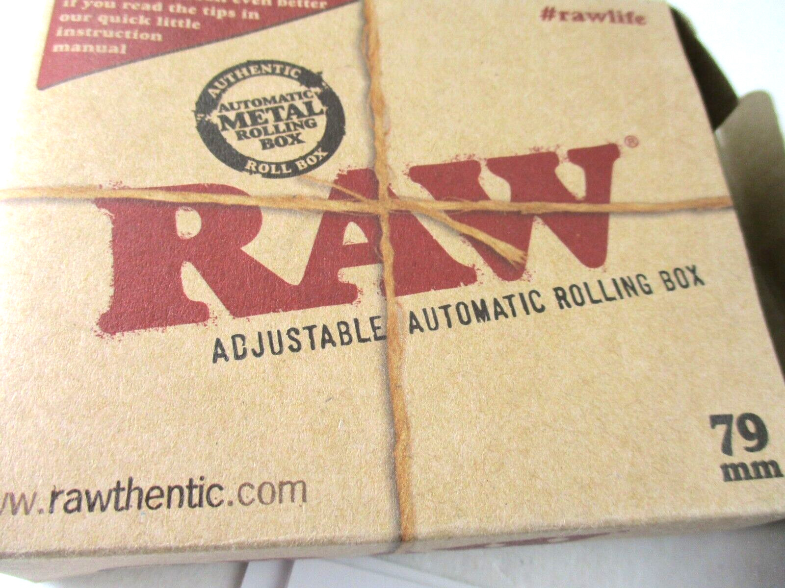 RAW 79mm Adjustable Automatic Cigarette Rolling Box w/ instructions