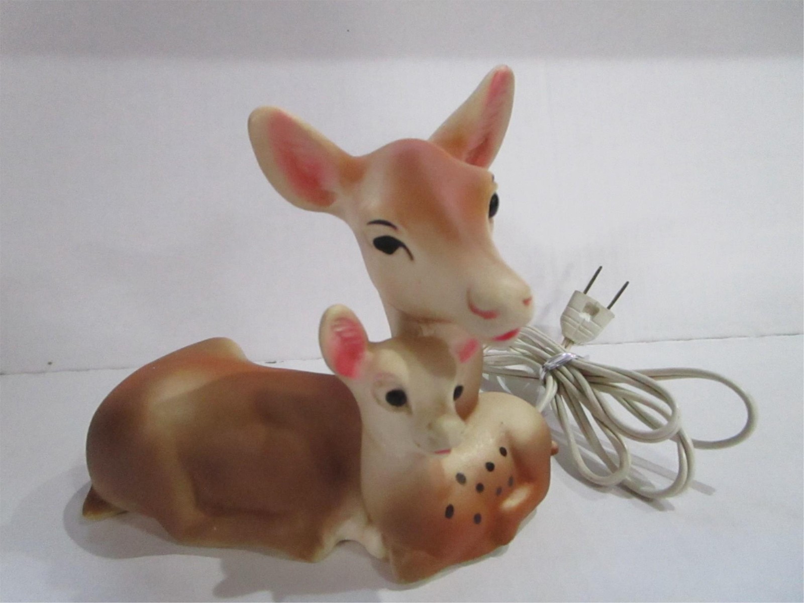 1964 Doe and Fawn deer Baby Nightlight rubber by Bonnytex and works great !