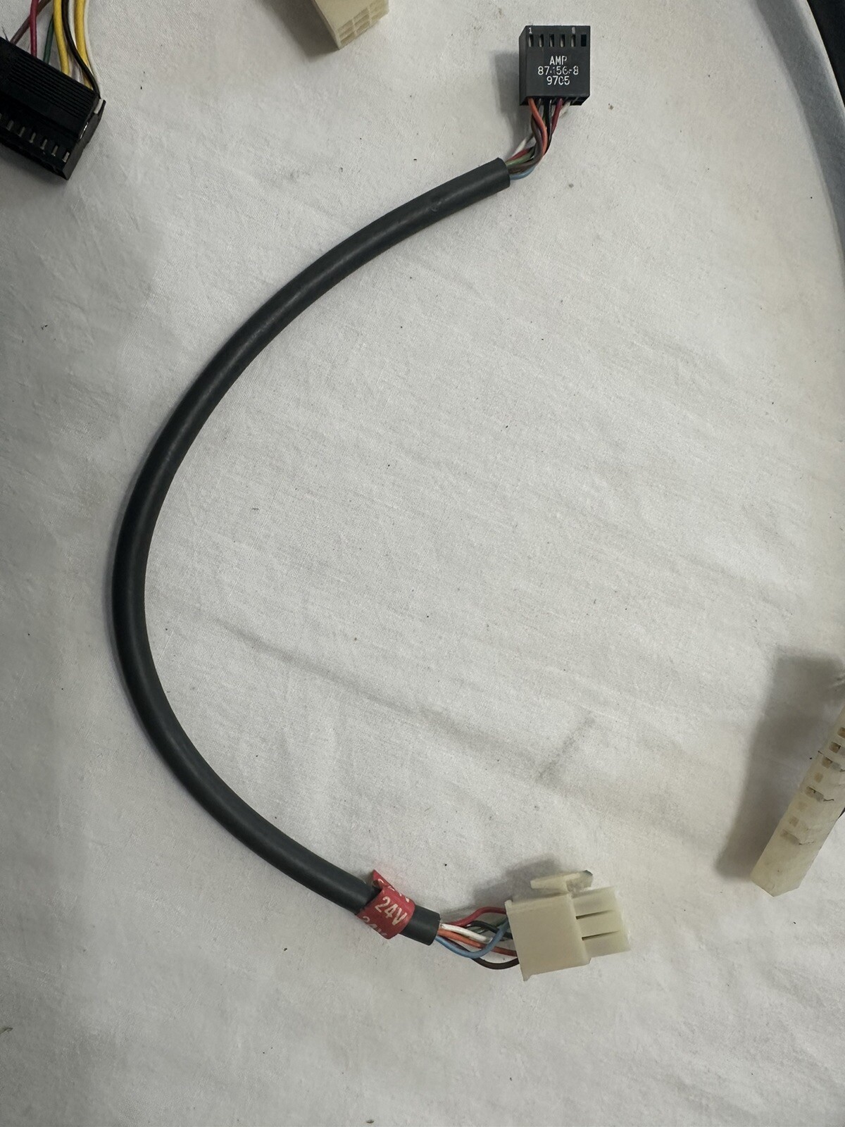 (AP) AUTOMATIC PRODUCTS 111, 112, 113 MARS VN BILL VALIDATOR HARNESS 24v 2 sets