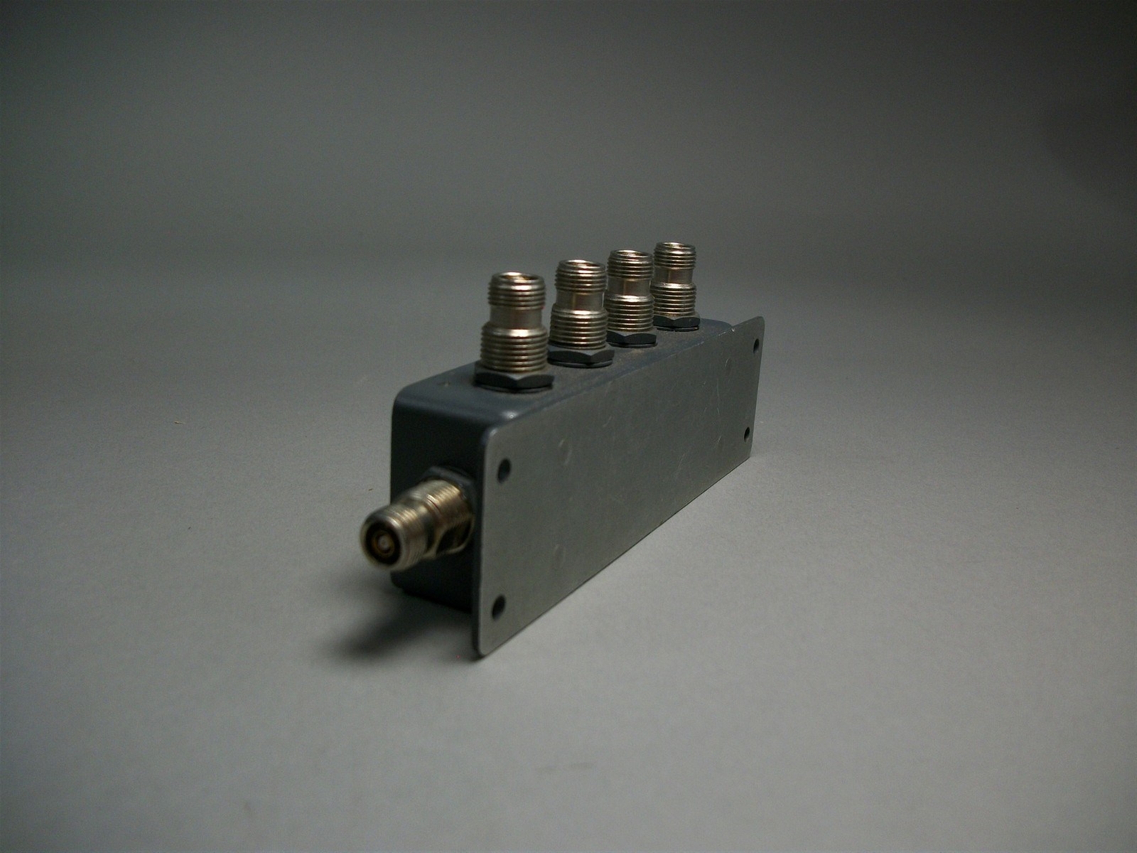 Technitrol DBC-64004-A 4 Stud Connector TNC - New