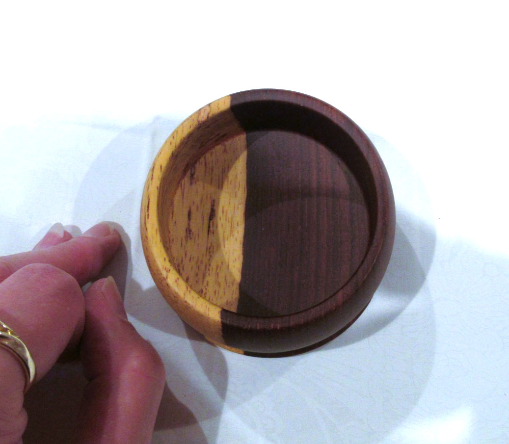 Two-tone wooden box 3.25" diameter
