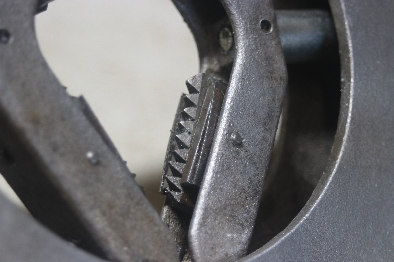 BWP M1942 1-3/4 to 4 Inch Thread Restorer