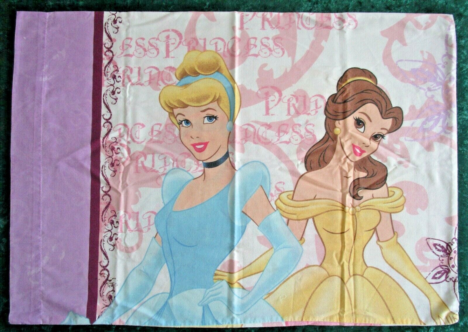 DISNEY PRNCESSESS PILLOWCASE: CINDERELLA & BELLE/AURORA & SNOW WHITE