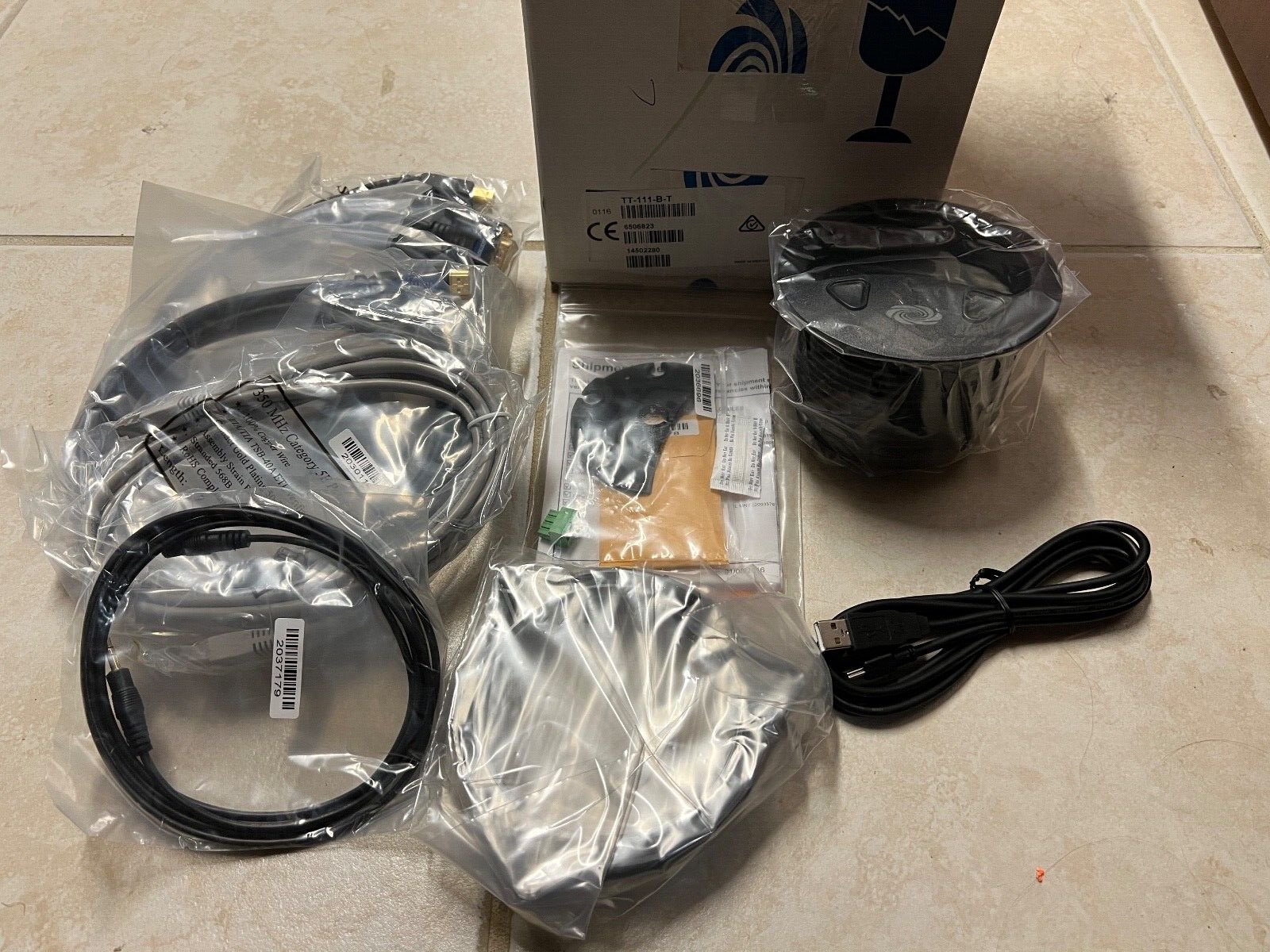 Crestron TT-100-B-T Connect-It Cable Caddy with Cables Black NEW